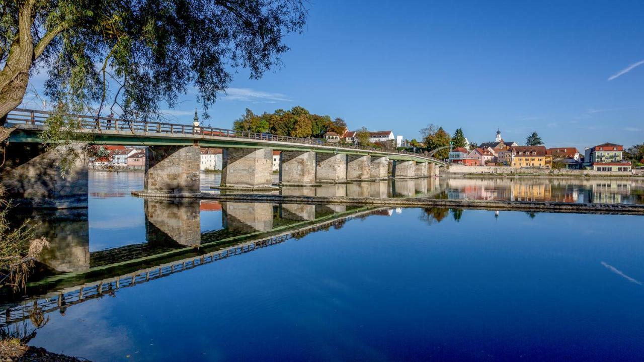 Das Schaerding Hotel Bagian luar foto